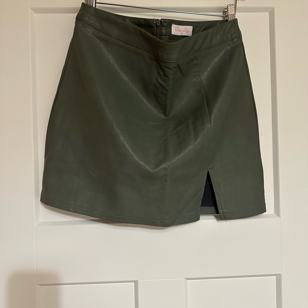 Pink Lily Green Faux Leather Mini Pencil Skirt with Slit